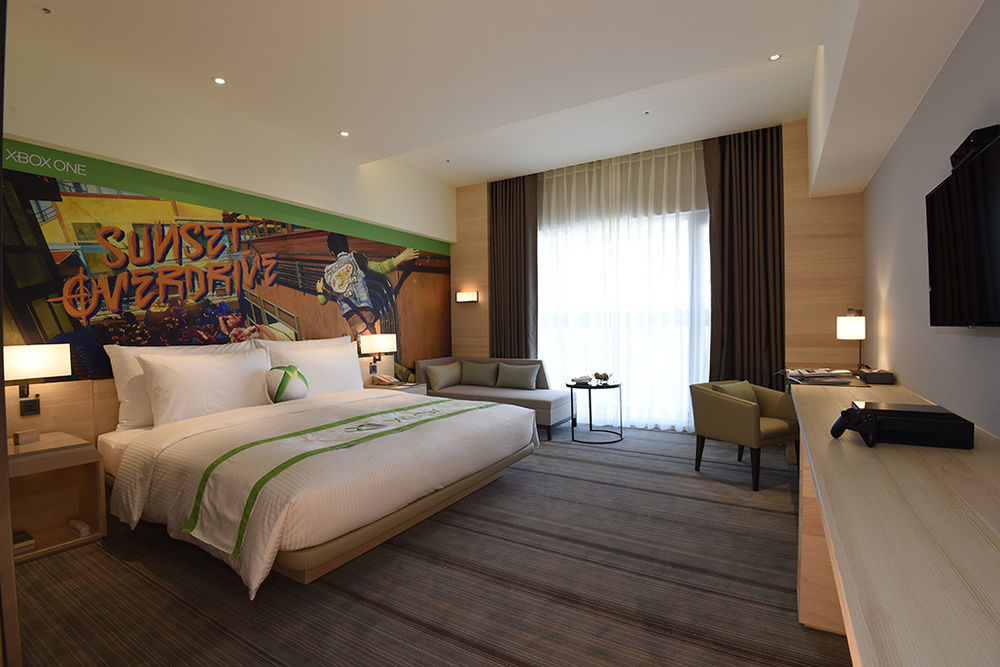 Hotel Cozzi Ximen Tainan Extérieur photo