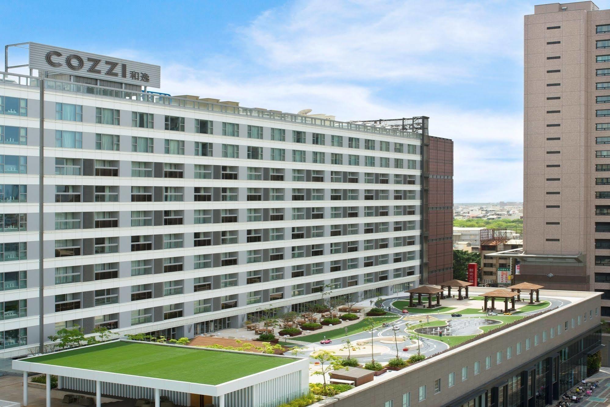 Hotel Cozzi Ximen Tainan Extérieur photo